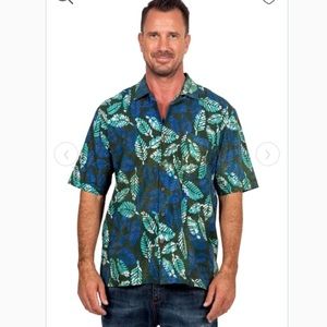 NOVICA Men's Short-Sleeved Green Cotton Batik Shirt from Bali